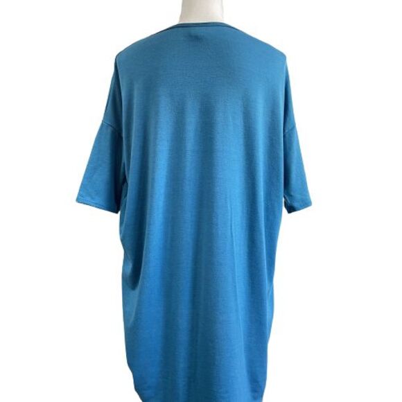 LuLaRoe Irma Tee - Women's XXS - Solid Turquoise - Hi-Low Style - Picture 2 of 4